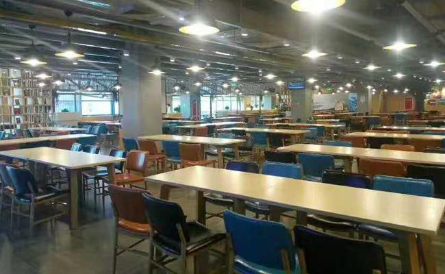 成都英特爾職工食堂廚房設備圖片,餐廳圖