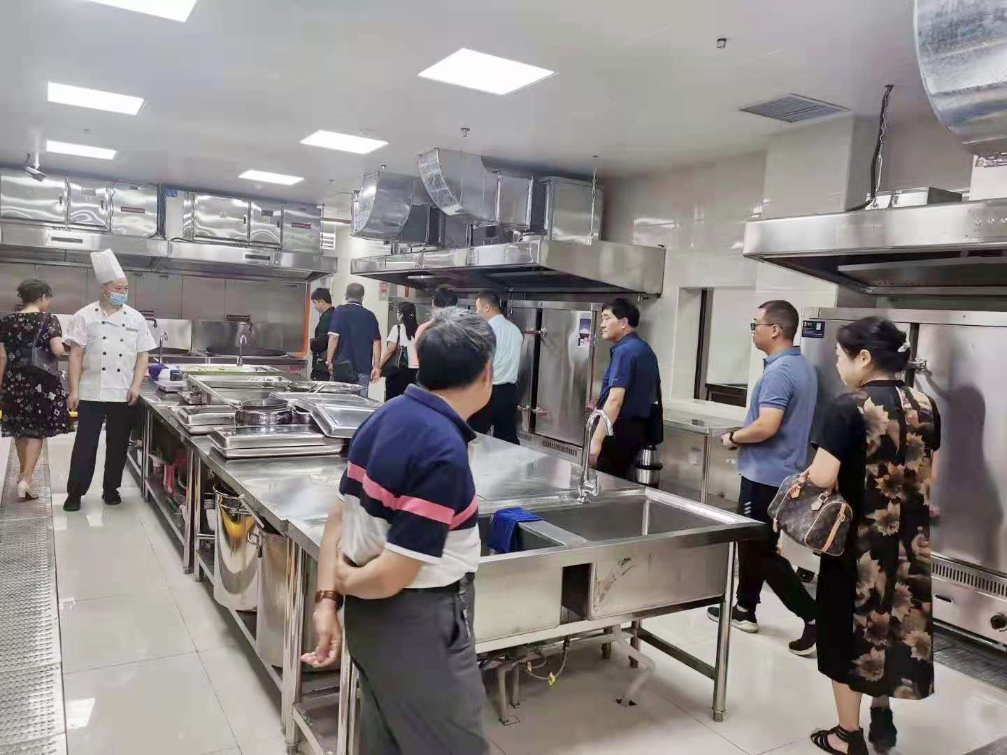 學校食堂廚房工程 學校食堂廚房工程