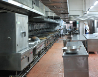 大型廚房設備生產廠教你如何更加合理的采購全套商用廚房設備