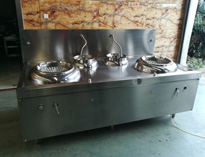 成都大型酒店廚房設備廠告訴你酒店廚房設備的選擇原則和廚房的清洗方法