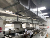 激戰八月，迎接開學季！