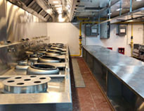 廚房設備生產廠家告訴你商用廚房安全設計規范