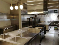 成都酒店廚房設備廠家告訴你酒店廚房布局三招小技巧