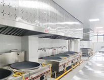 大型廚房設備廠家告訴你廚房抽排系統清洗的方法和相關注意事項