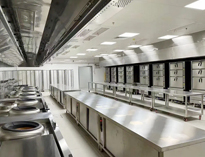成都中央廚房設備廠家告訴你中央廚房的優缺點