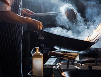 蘭州廚房設備生產廠家告訴你商用廚房油煙的危害和解決辦法