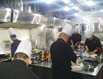 云南商用廚房設備廠家告訴你企業食堂設備清單包含什么